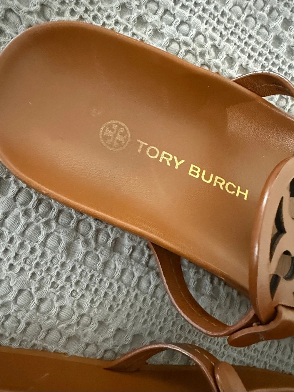 Tory Burch Miller Cloud Thong Sandal - Bourbon Miele Tan Size 6.5